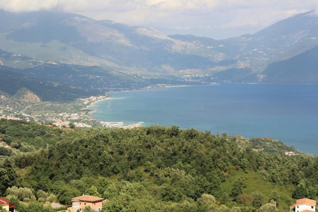 Agrestis Domus Guest House San Giovanni a Piro Eksteriør bilde